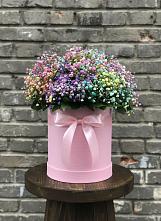 Цветочная композиция из Гипсофила и Розы в шляпной коробке #REPLACE_PRED# Дединово