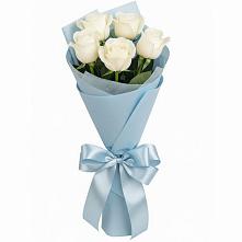 Букет 5 Белых роз Проуд в Дединово