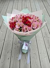 Букет цветов из:  Альстромерии в Дединово