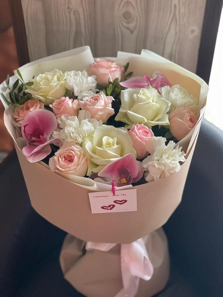 Букет цветов из: Орхидеи, Розы и Гвоздики в Дединово