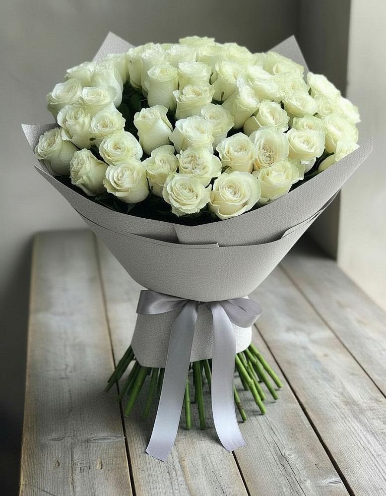 Букет 35 Белых роз в Дединово