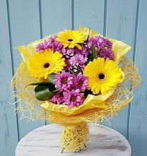 Букет цветов из:  Хризантемы и Герберы в Дединово