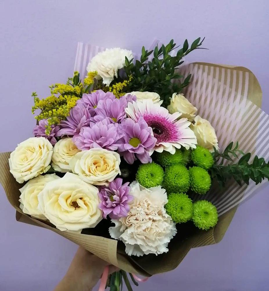 Букет цветов из: Хризантемы, Розы, Гвоздики и Герберы в Дединово